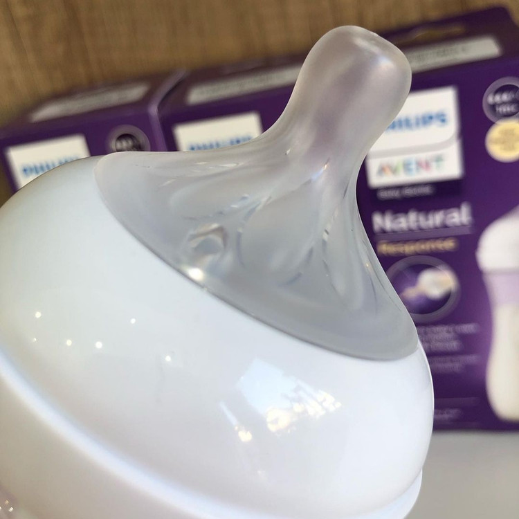 شیشه شیر ۲۶۰میل طرح دار طلقی اونت philips avent
