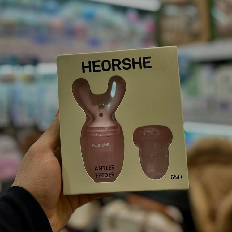 پستانک میوه خوری هی اورشب به همراه درپوشheorshe